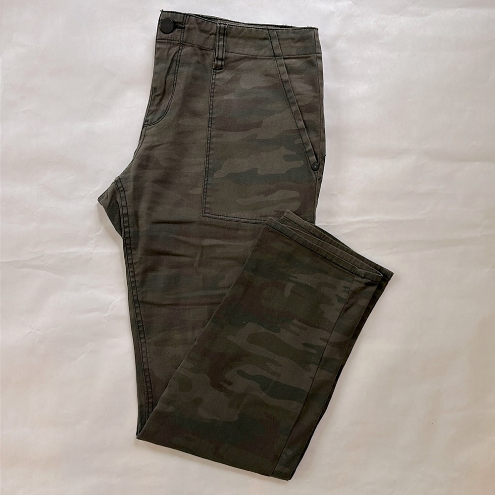 Sanctuary Camo Utility Pant, size 28